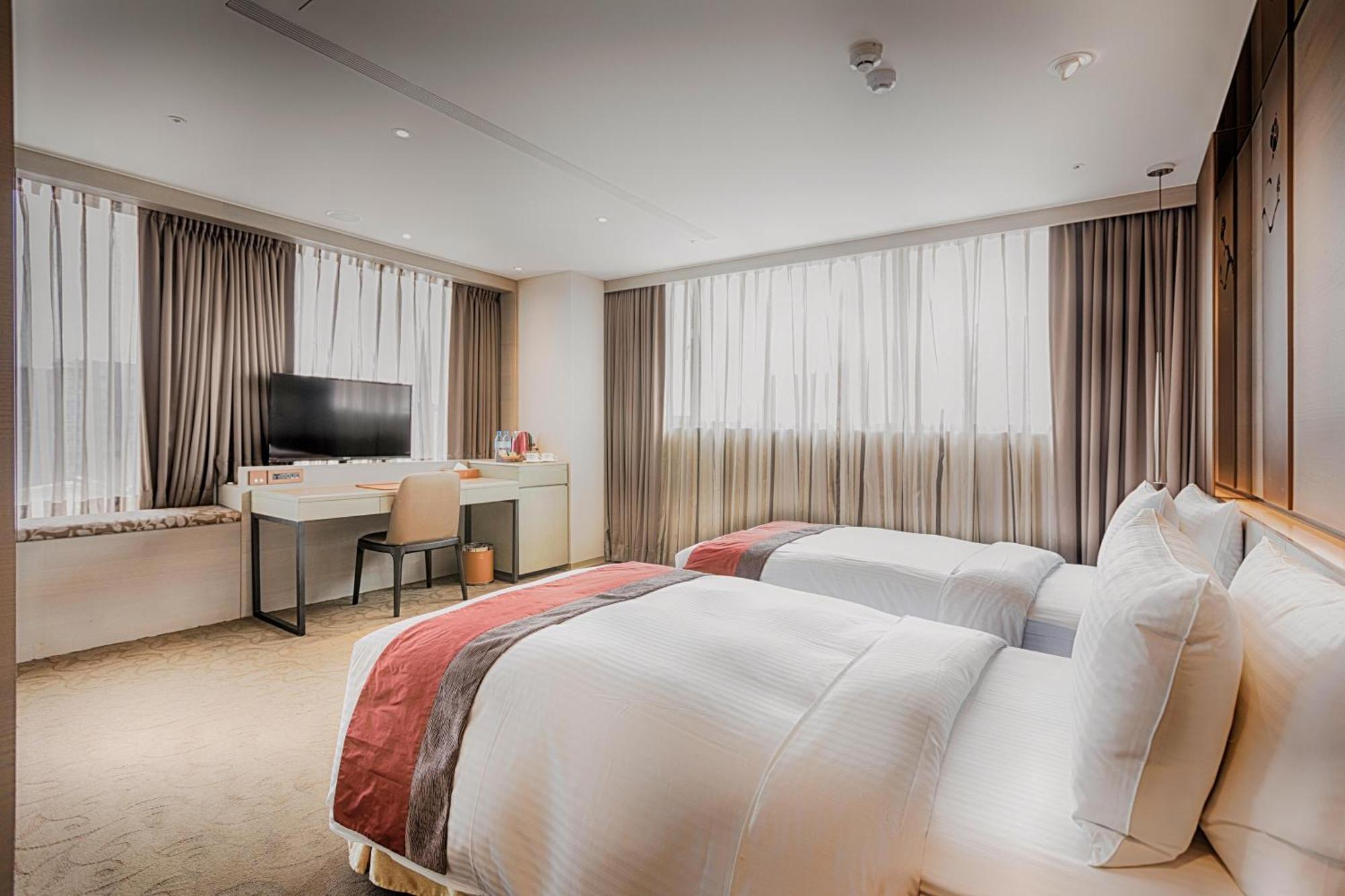 Green World Grand Nanjing Тайпей Екстериор снимка