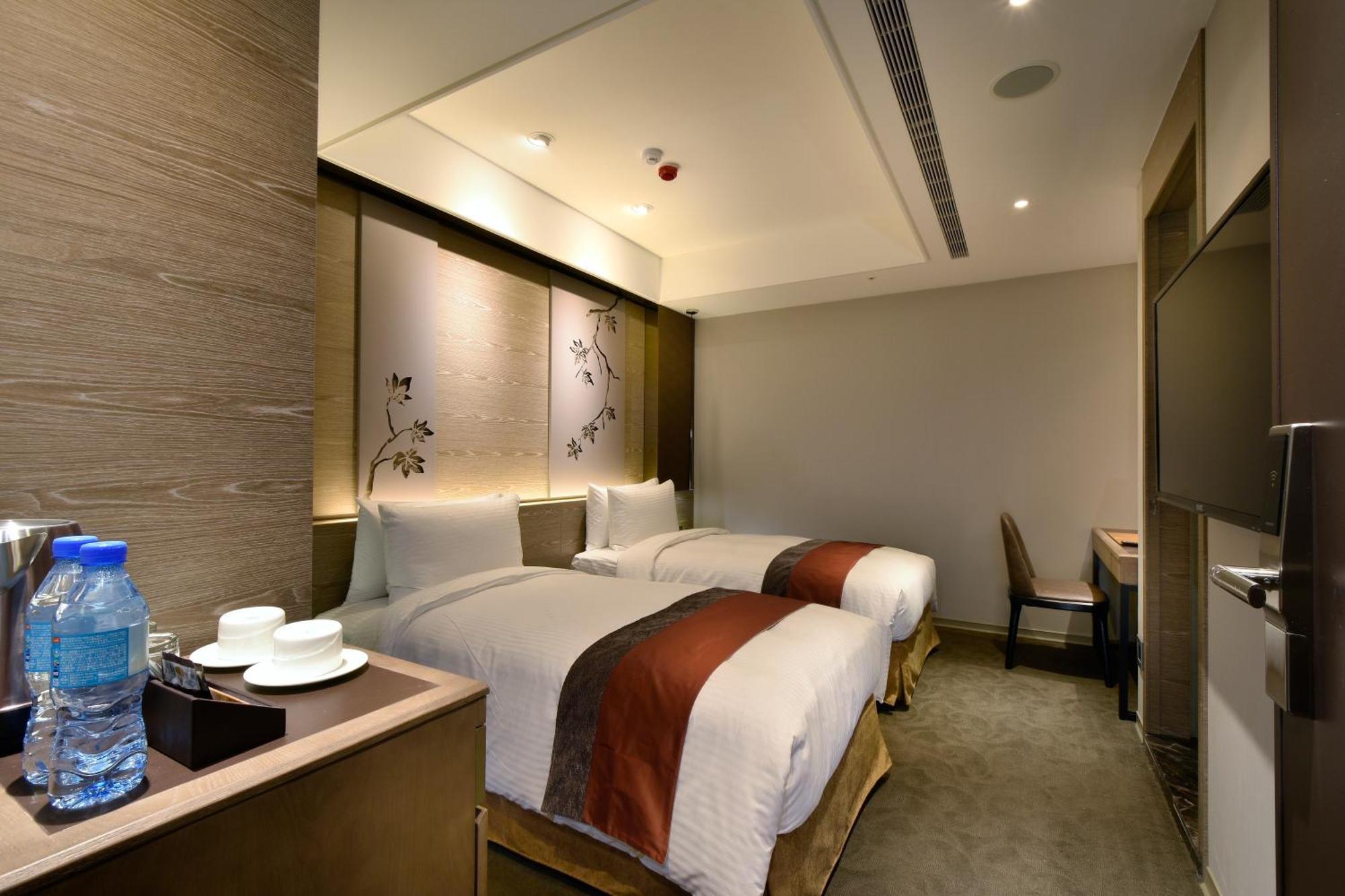 Green World Grand Nanjing Тайпей Екстериор снимка